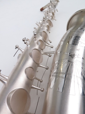 Saxophone-alto-Lebblanc-semi-rationnel-argenté-sablé-gravé-21
