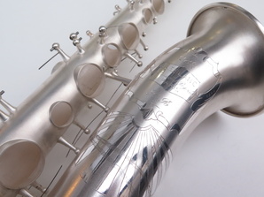 Saxophone-alto-Lebblanc-semi-rationnel-argenté-sablé-gravé-22