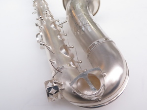 Saxophone-alto-Lebblanc-semi-rationnel-argenté-sablé-gravé-1 2