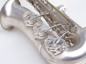 Saxophone-alto-Lebblanc-semi-rationnel-argenté-sablé-gravé-9 2