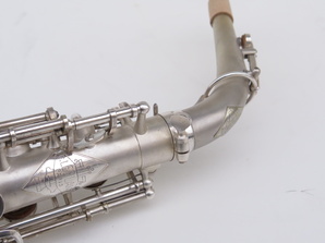 Saxophone-alto-Lebblanc-semi-rationnel-argenté-sablé-gravé-11 2