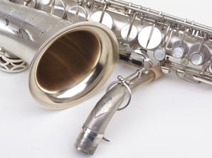 Saxophone-alto-Lebblanc-semi-rationnel-argenté-sablé-gravé-14 2